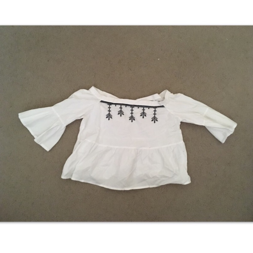 White Linen Off the Shoulder Blouse